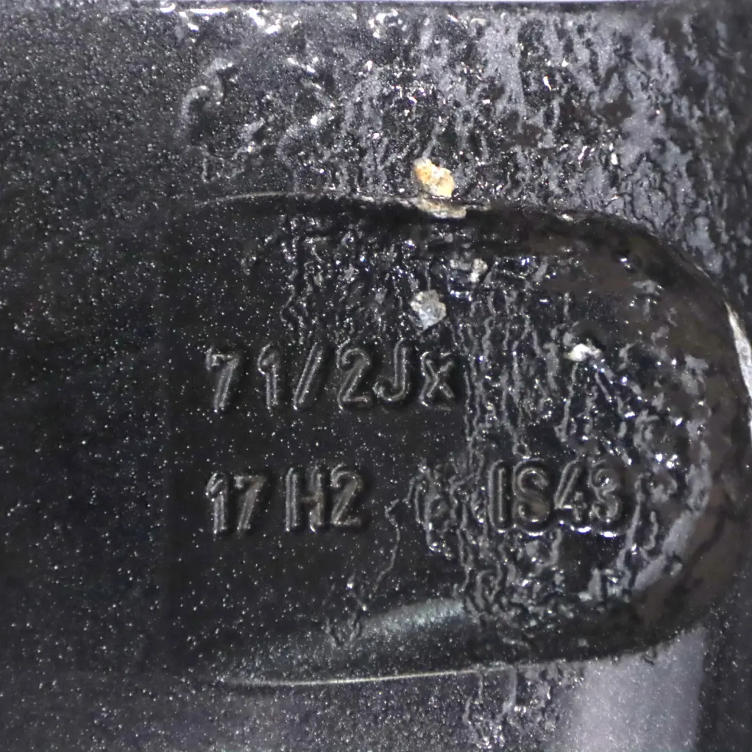 Llanta de Aleacion Gris 17" Star Spoke 379 7,5J ET:43 para BMW F20 F21 F22 con número de pieza 6850151 BMW F20 F21 F22 Llanta de Aleacion Gris 17" Star Spoke 379 7,5J ET:43 - SKU 6850151-3 - Número de pieza 6850151