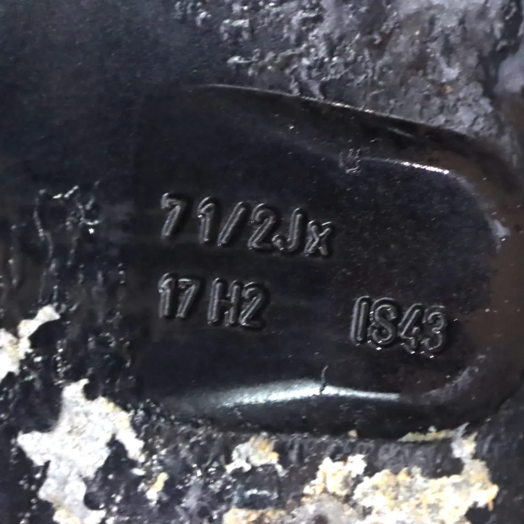 Grey Alloy Wheel Rim 17" Star Spoke 379 ET:43 7,5J to BMW F20 F21 F22 F23 with Part number 6850151 BMW F20 F21 F22 F23 Grey Alloy Wheel Rim 17" Star Spoke 379 ET:43 7,5J - SKU 6850151-9 - Part number 6850151