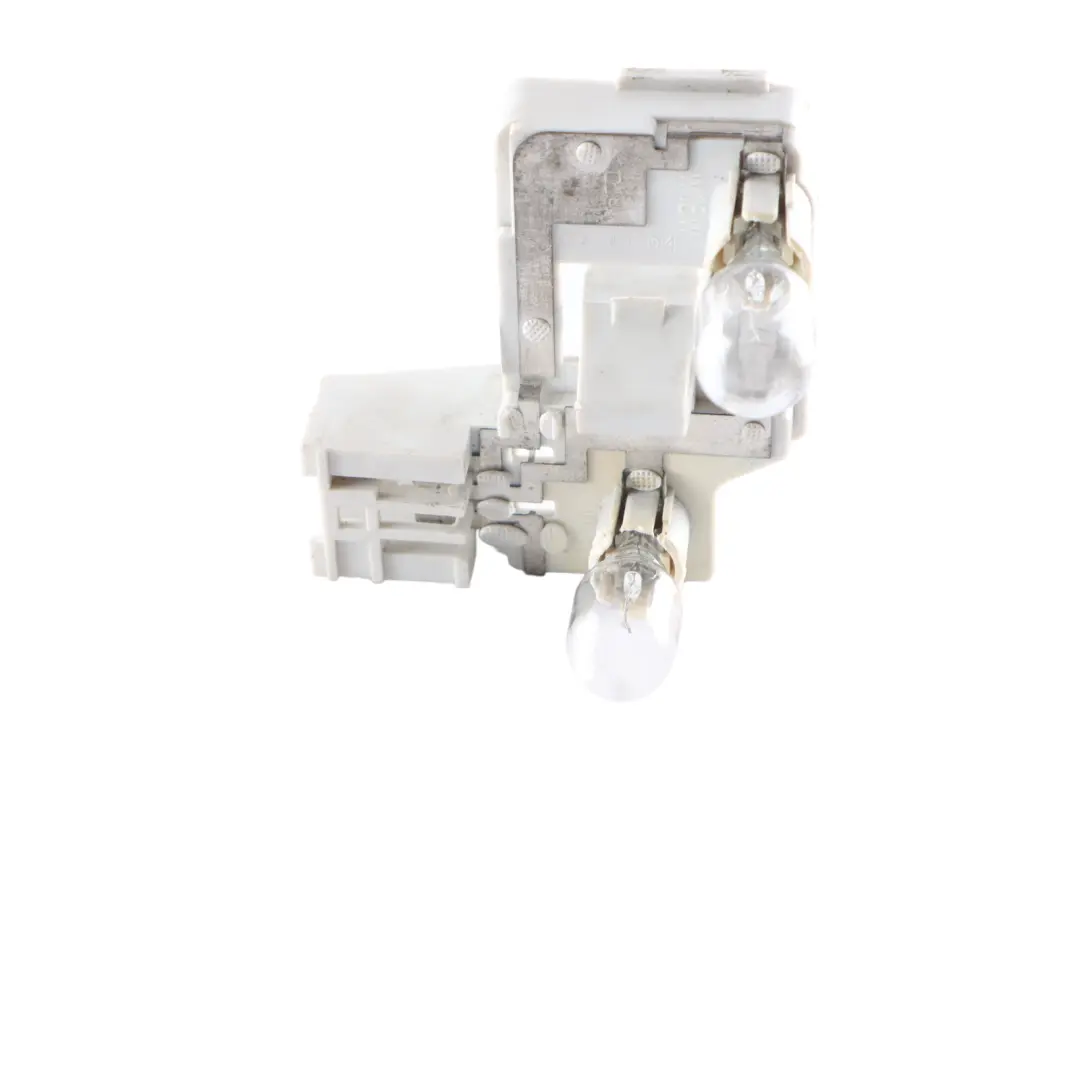 BMW E61 Support d'ampoule Prise arrière dans couvercle coffre Lumière - SKU 6935332 - Numéro de pièce 6935332