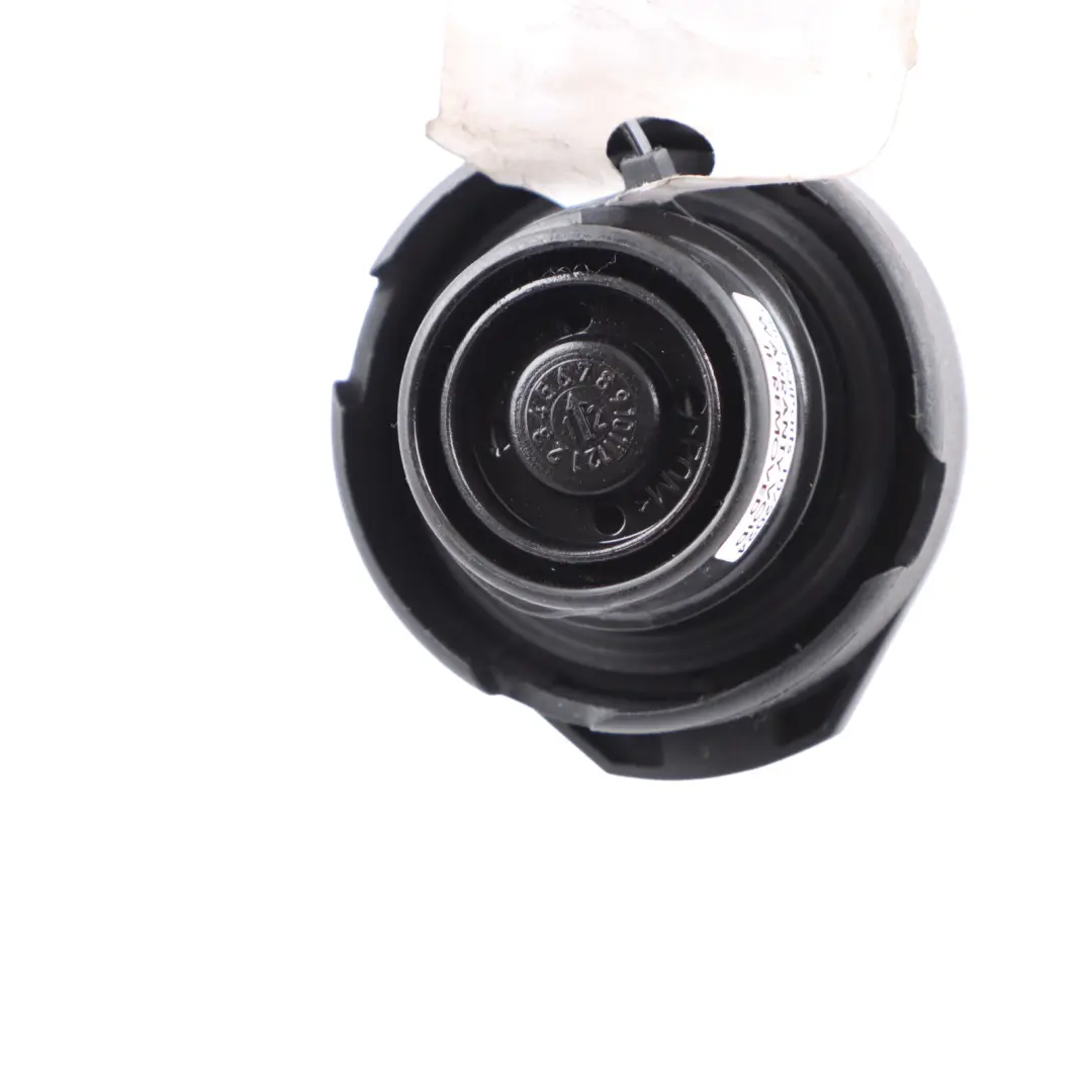 Volkswagen Audi SEAT Skoda Korek Wlewu Paliwa 1J0201553AH - SKU 6R0201550C - Numer Części 6R0201550C