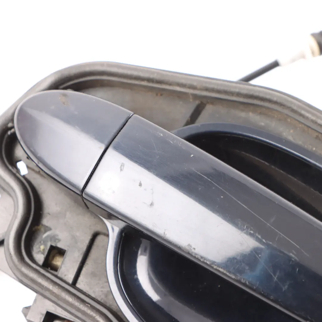 Complete Rear Left Grab Handle N/S Monacoblau Metallic - A35 to BMW E60 E61 with Part number 7034571 BMW E60 E61 Complete Rear Left Grab Handle N/S Monacoblau Metallic - A35 - SKU 7034571-MB3 - Part number 7034571