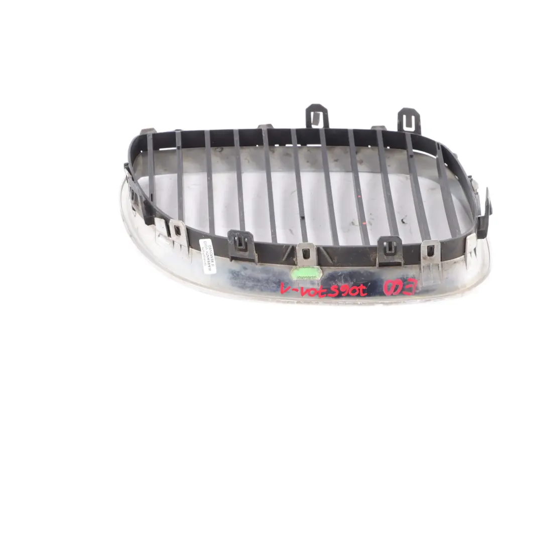 Griglia Cornice Cromata SX 5113 per BMW E60 E61 LCI con numero di parte 7065701 BMW E60 E61 LCI Griglia Cornice Cromata SX 5113 - SKU 7065701-1 - Numero di parte 7065701