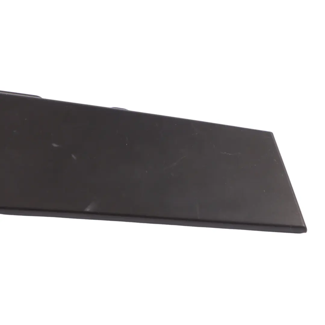 Apertura Cornice Finestrino B Colonna Porta Frontale SX per BMW E87 con numero di parte 7068099 BMW E87 Apertura Cornice Finestrino B Colonna Porta Frontale SX - SKU 7068099-1 - Numero di parte 7068099