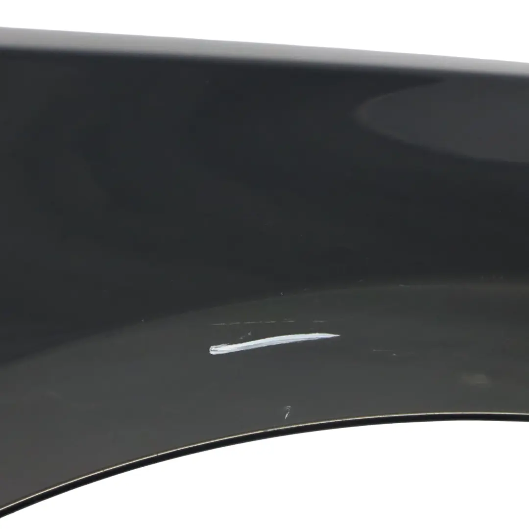 BMW E81 E87 Błotnik Prawy Przedni Black Sapphire Czarny Metalik - 475 - SKU 7133228-BS10 - Numer Części 7133228
