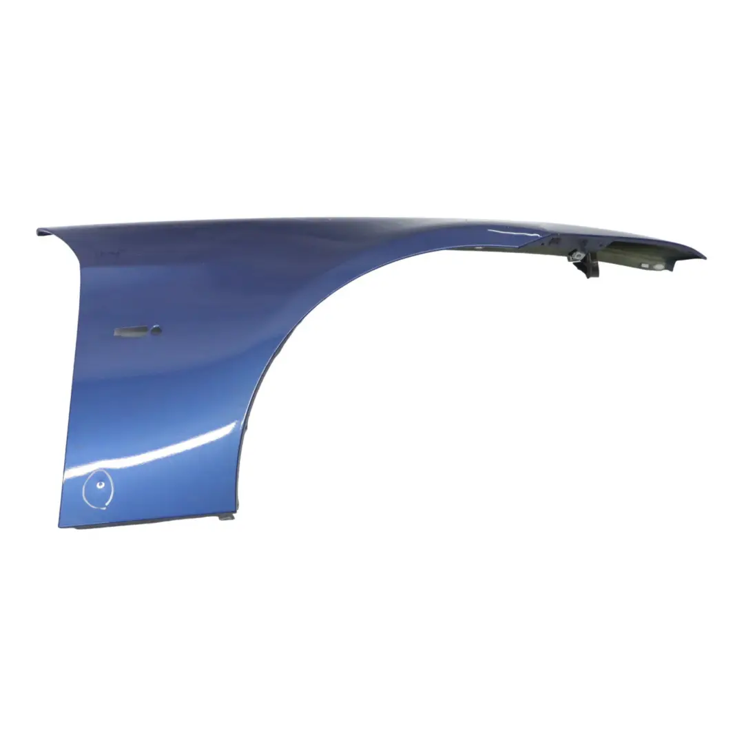 Guardabarros Delantero Derecho Montegoblau Metallic - A51 para BMW E90 E91 con número de pieza 7135680 BMW E90 E91 Guardabarros Delantero Derecho Montegoblau Metallic - A51 - SKU 7135680-MTB1 - Número de pieza 7135680