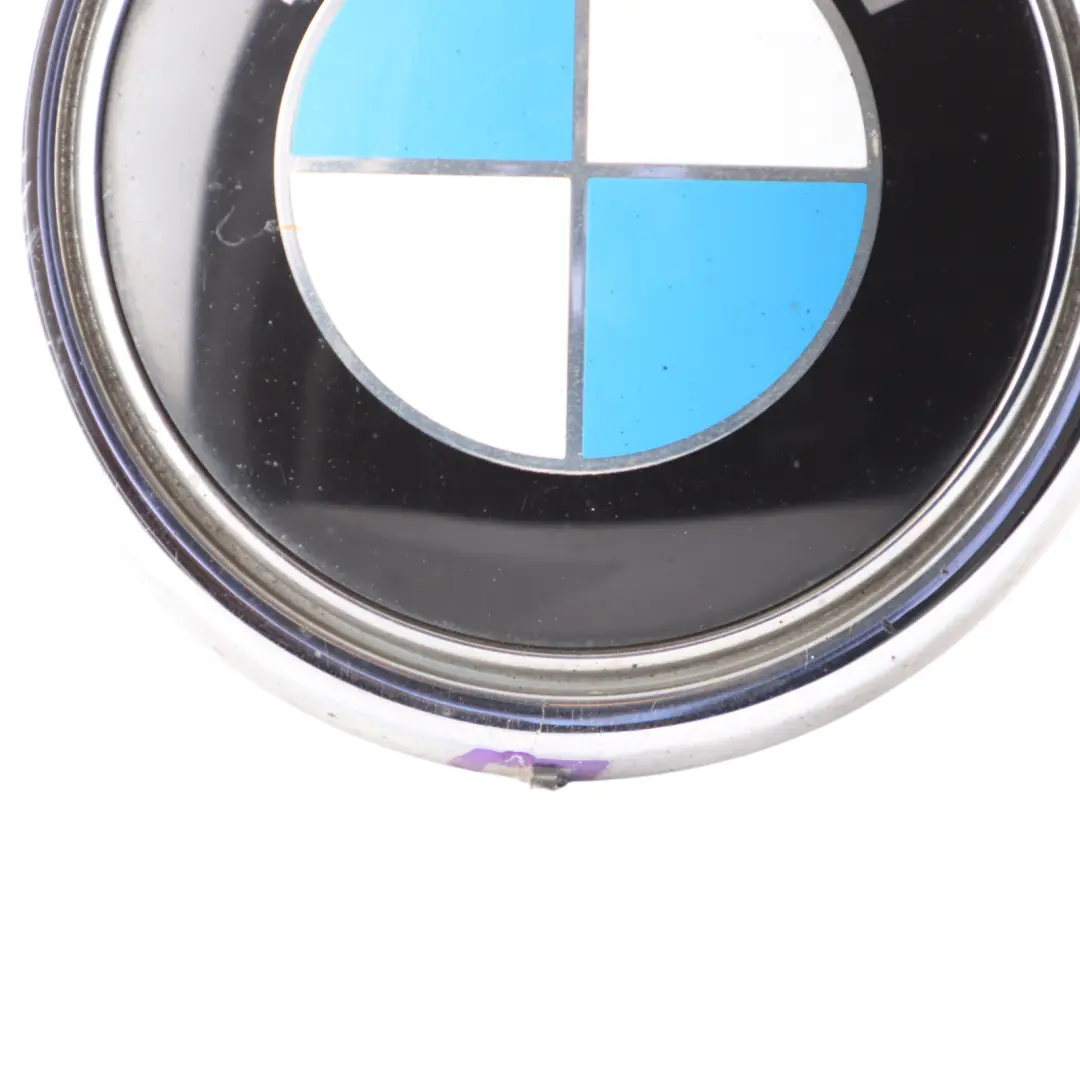 Plakette Logo Emblem Hinten für BMW X5 er E70 mit Teilenummer 7157696 BMW X5 er E70 Plakette Logo Emblem Hinten - SKU 7157696-2 - Teilenummer 7157696