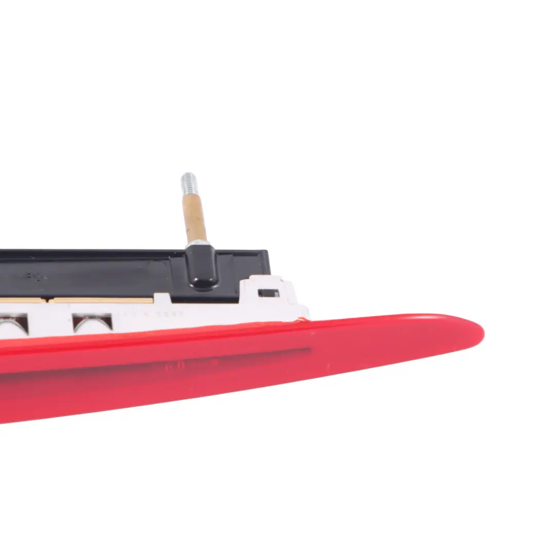 Arrière Troisième Feu Stop Feu arrière pour BMW Z4 E86 à propos du numéro de pièce 7171815 BMW Z4 E86 Arrière Troisième Feu Stop Feu arrière - SKU 7171815 - Numéro de pièce 7171815