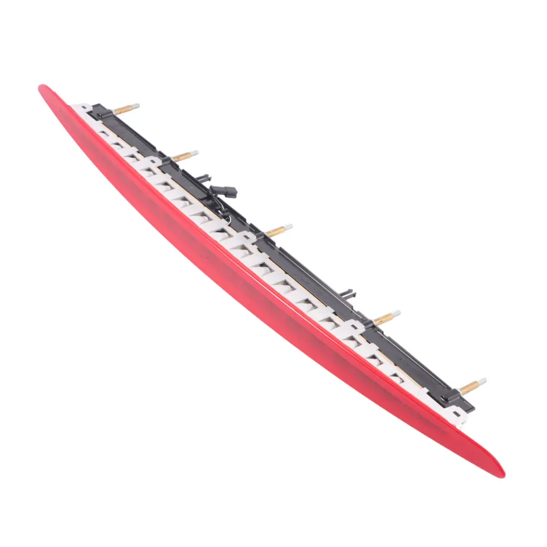 Terzo Freno Posteriore Stop Lampada Fanale posteriore per BMW Z4 E86 con numero di parte 7171815 BMW Z4 E86 Terzo Freno Posteriore Stop Lampada Fanale posteriore - SKU 7171815 - Numero di parte 7171815