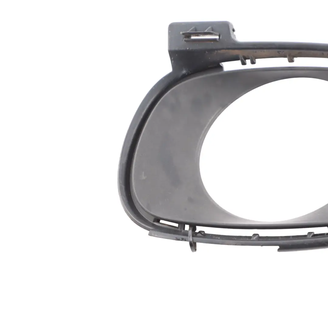 Osłona Ramka Lampy Przeciwmgielnej Zderzaka Lewy Przód do BMW X5 E70 o numerze 7182251 BMW X5 E70 Osłona Ramka Lampy Przeciwmgielnej Zderzaka Lewy Przód - SKU 7182251 - Numer Części 7182251