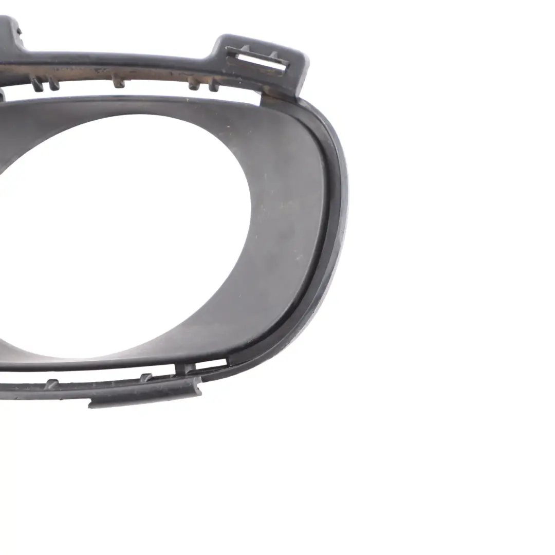 Osłona Ramka Lampy Przeciwmgielnej Zderzaka Lewy Przód do BMW X5 E70 o numerze 7182251 BMW X5 E70 Osłona Ramka Lampy Przeciwmgielnej Zderzaka Lewy Przód - SKU 7182251 - Numer Części 7182251