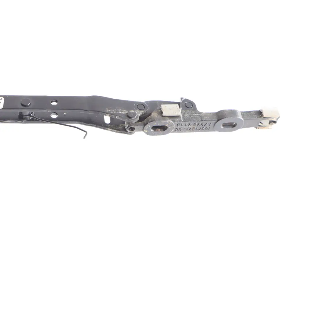 Charnière de toit pliant gauche Hardtop Locking Unit pour BMW E93 F33 à propos du numéro de pièce 7190551 BMW E93 F33 Charnière de toit pliant gauche Hardtop Locking Unit - SKU 7190551 - Numéro de pièce 7190551