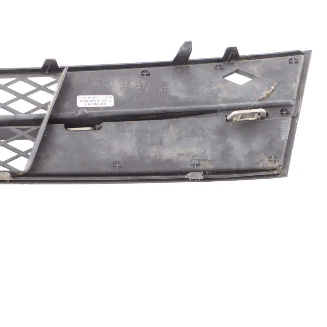 Front Bumper Grid Grille Trim Panel Cover Right O/S to BMW F10 F11 with Part number 7200698 BMW F10 F11 Front Bumper Grid Grille Trim Panel Cover Right O/S - SKU 7200698 - Part number 7200698