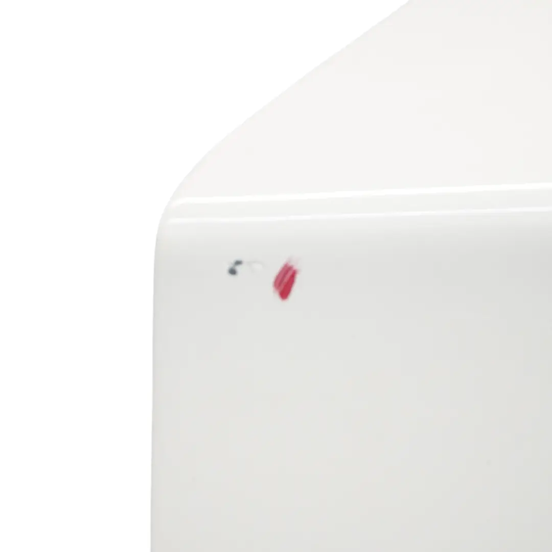 Porta anteriore sinistra Alpinweiss Alpine White 3 - 300 per BMW E81 E82 E88 con numero di parte 7207445 BMW E81 E82 E88 Porta anteriore sinistra Alpinweiss Alpine White 3 - 300 - SKU 7207445-AW - Numero di parte 7207445