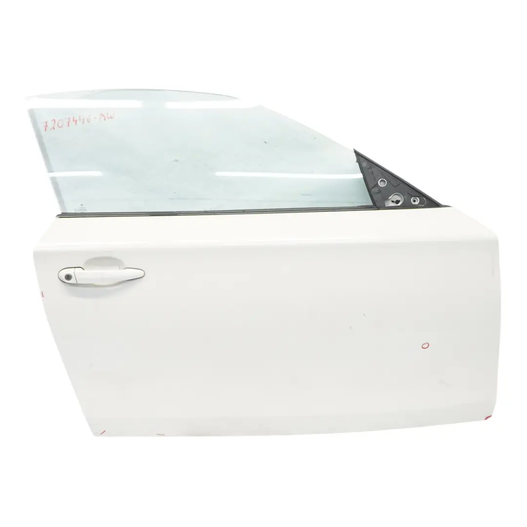 Puerta Delantera Derecha Alpinweiss Alpine White - 300 para BMW E81 E82 E88 con número de pieza 7207446 BMW E81 E82 E88 Puerta Delantera Derecha Alpinweiss Alpine White - 300 - SKU 7207446-AW - Número de pieza 7207446