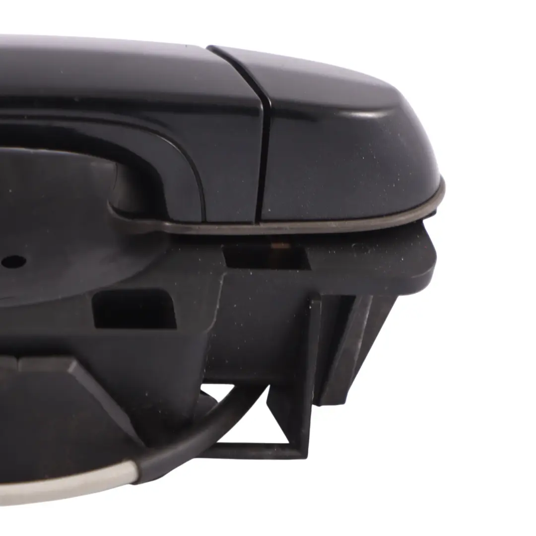 Poignée porte BMW F30 F31 Prise avant arrière droite noir saphir - 475 pour à propos du numéro de pièce 7207562 Poignée porte BMW F30 F31 Prise avant arrière droite noir saphir - 475 - SKU 7207562-BS - Numéro de pièce 7207562