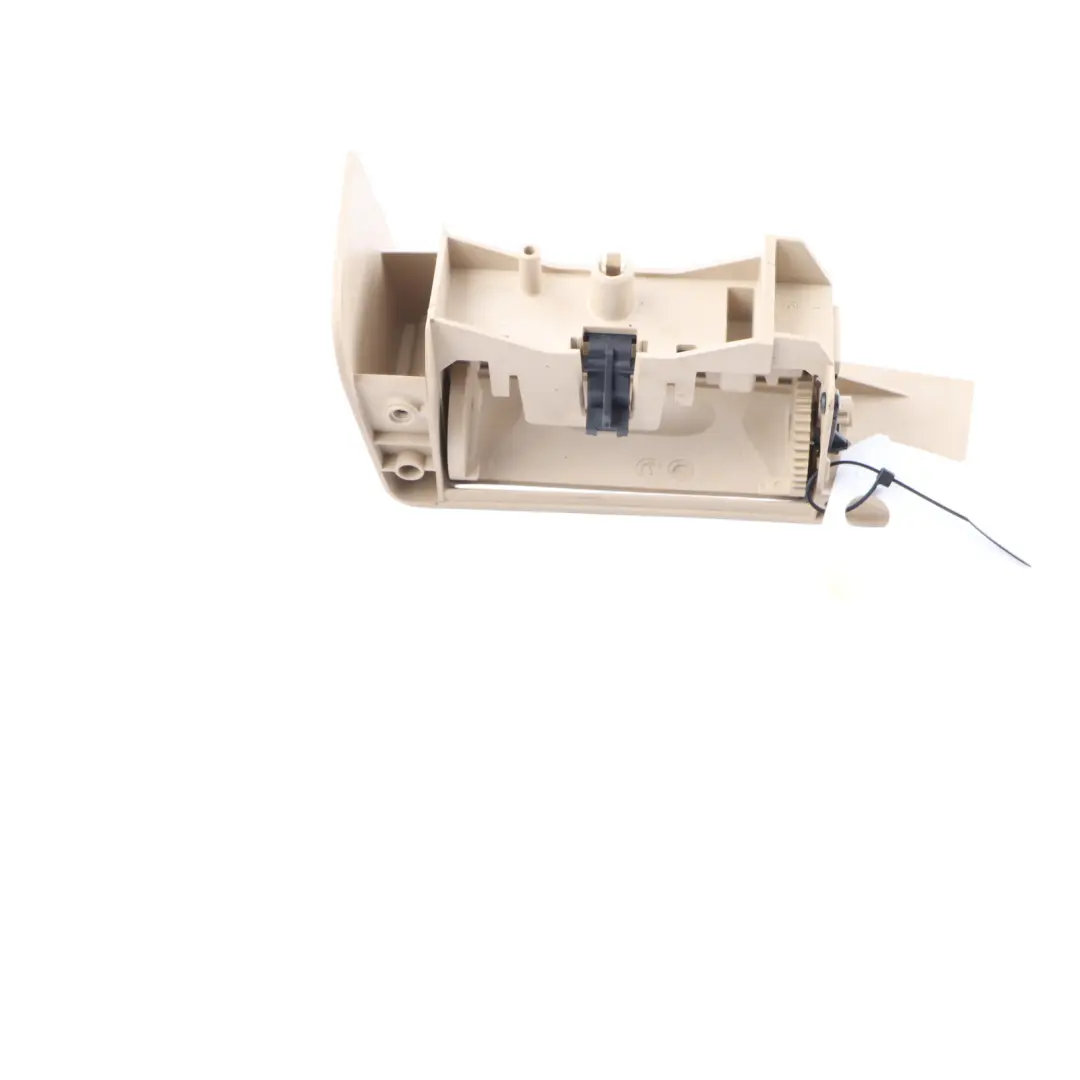 Puerta Trasera Almacenamiento Cenicero Beige Izquierda para BMW F10 F11 con número de pieza 7226449 BMW F10 F11 Puerta Trasera Almacenamiento Cenicero Beige Izquierda - SKU 7226449 - Número de pieza 7226449