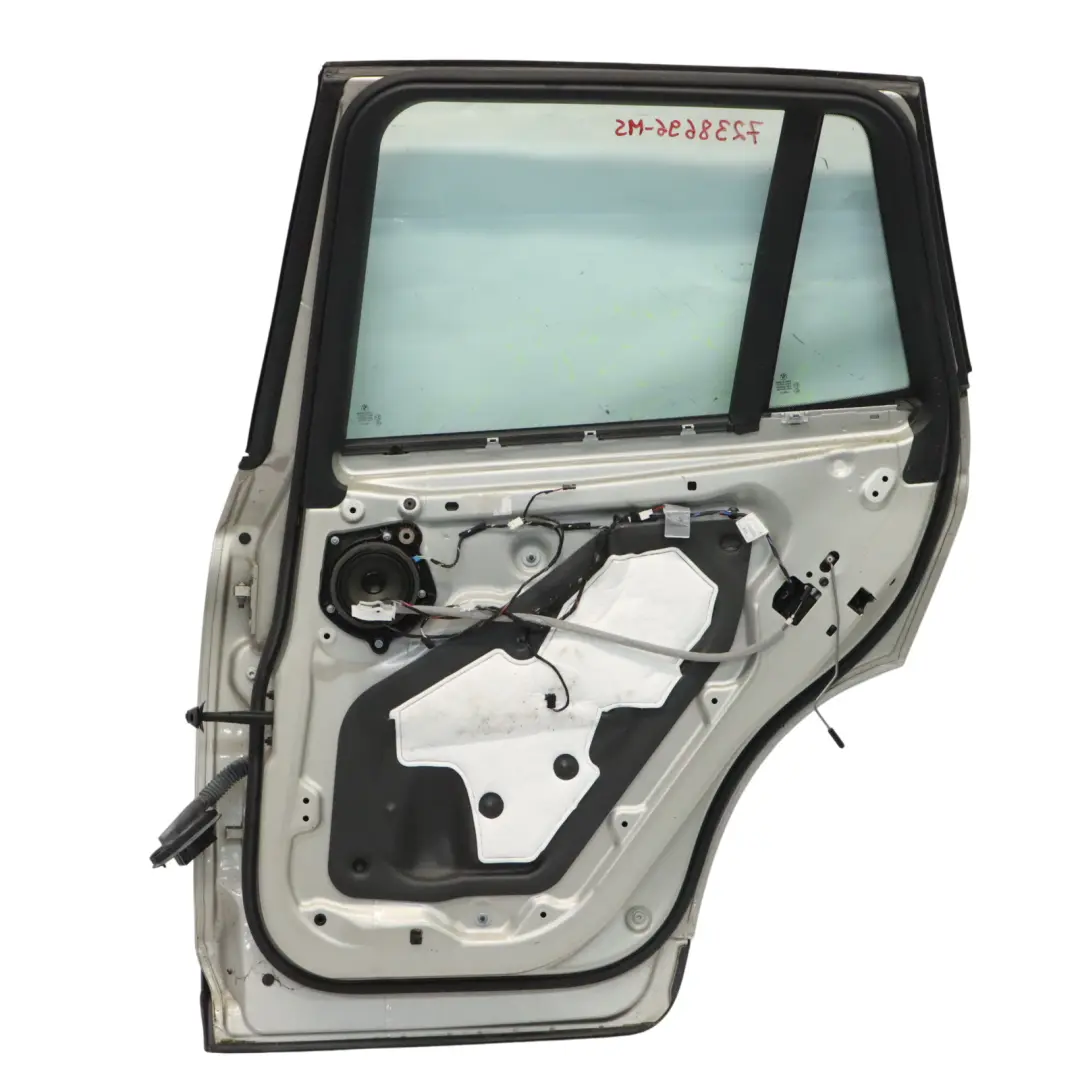 Porta posteriore destra Mineralsilber Silver Metallic - A14 per BMW X3 F25 con numero di parte 7238696 BMW X3 F25 Porta posteriore destra Mineralsilber Silver Metallic - A14 - SKU 7238696-MS - Numero di parte 7238696