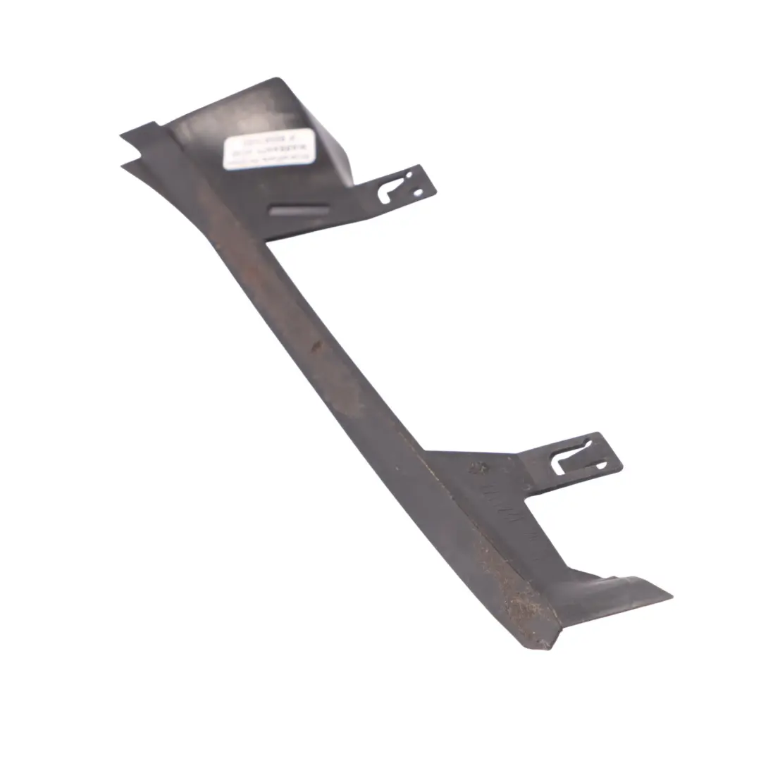 Guarnizione Faro Lampada Anteriore Destra per BMW E92 E93 LCI con numero di parte 7241144 BMW E92 E93 LCI Guarnizione Faro Lampada Anteriore Destra - SKU 7241144 - Numero di parte 7241144