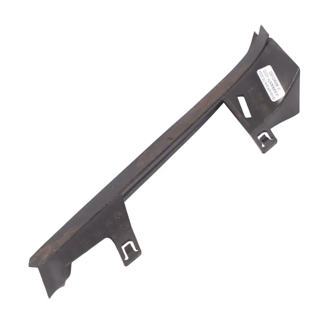 Guarnizione Faro Lampada Anteriore Destra per BMW E92 E93 LCI con numero di parte 7241144 BMW E92 E93 LCI Guarnizione Faro Lampada Anteriore Destra - SKU 7241144 - Numero di parte 7241144