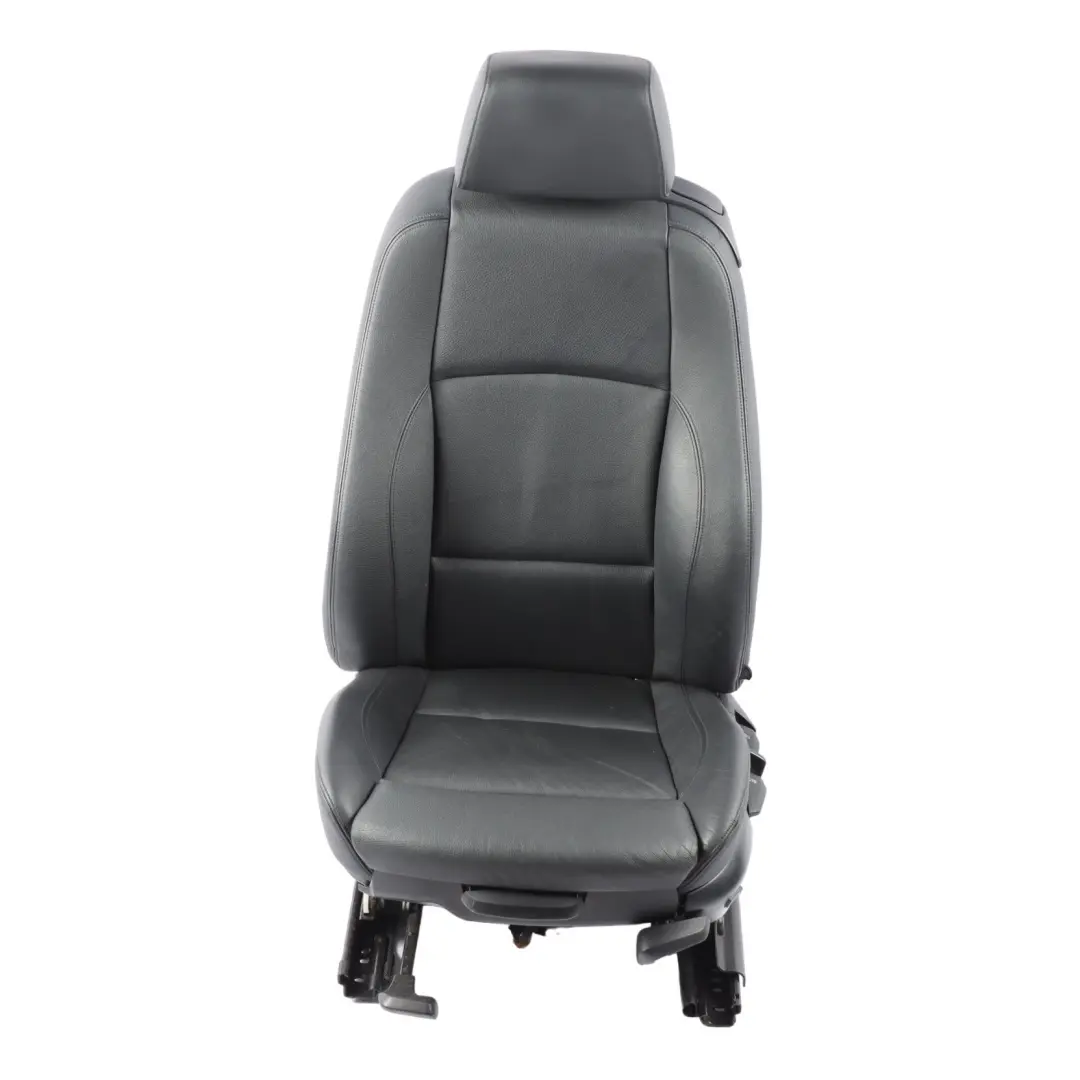 Asiento Delantero Izquierdo Calefaccionado M Sport Boston Cuero Negro para BMW E88 con número de pieza 7247331 BMW E88 Asiento Delantero Izquierdo Calefaccionado M Sport Boston Cuero Negro - SKU 7247331-1 - Número de pieza 7247331