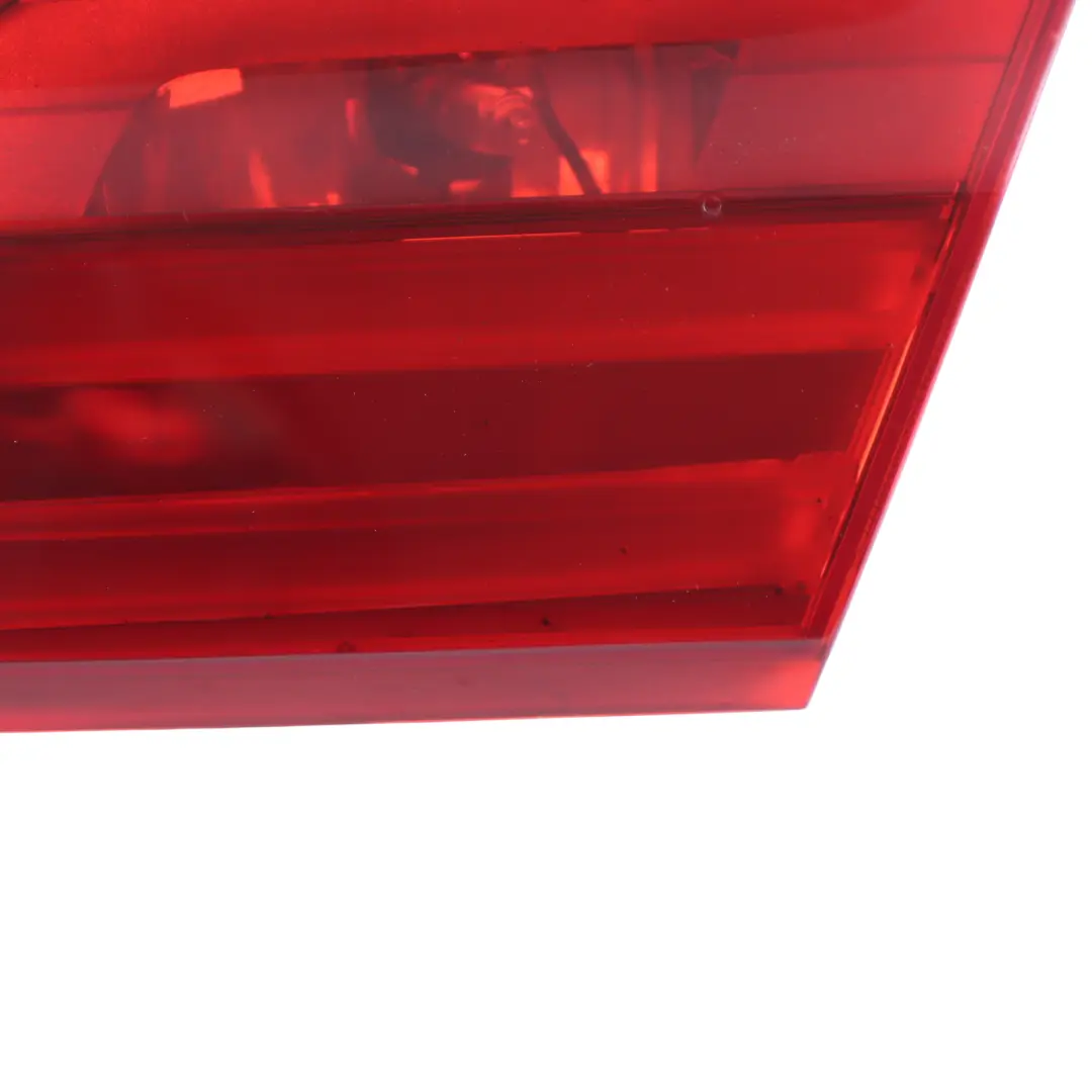 Feu Arrière du Couvercle de Coffre Droit pour BMW E92 LCI à propos du numéro de pièce 7252780 BMW E92 LCI Feu Arrière du Couvercle de Coffre Droit - SKU 7252780 - Numéro de pièce 7252780