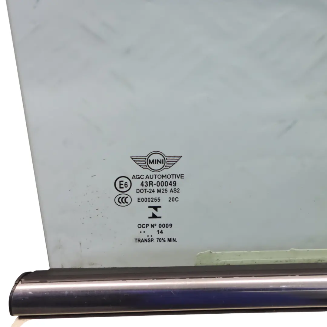 Panneau de Porte Avant Droit Blanc Poivre - 850 pour Mini F56 F57 à propos du numéro de pièce 7294266 Mini F56 F57 Panneau de Porte Avant Droit Blanc Poivre - 850 - SKU 7294266-PW1 - Numéro de pièce 7294266