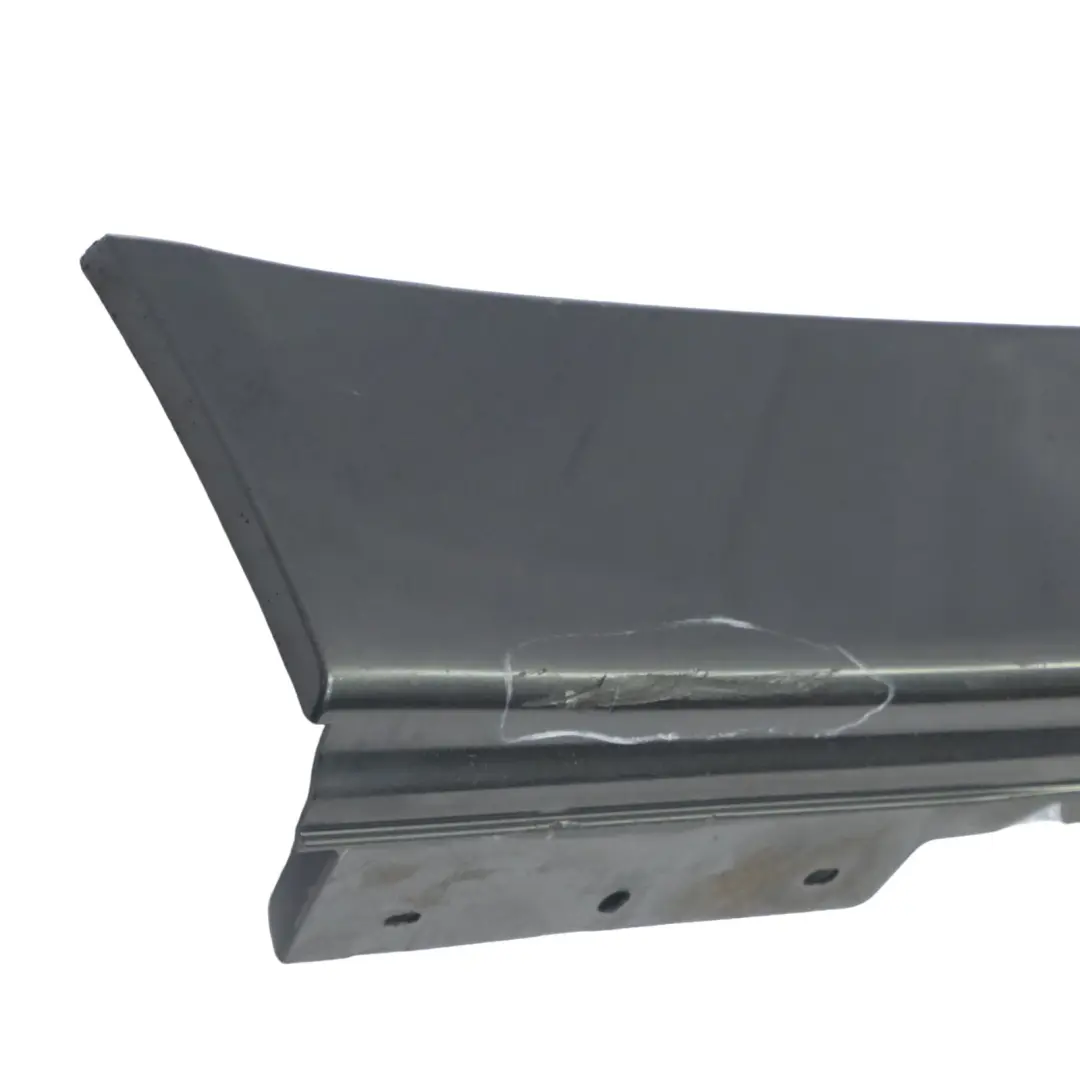 Bas de Porte Couvercle Seuil Droit Mineralgrau - B39 pour BMW F30 à propos du numéro de pièce 7312752 BMW F30 Bas de Porte Couvercle Seuil Droit Mineralgrau - B39 - SKU 7312752-MG1 - Numéro de pièce 7312752