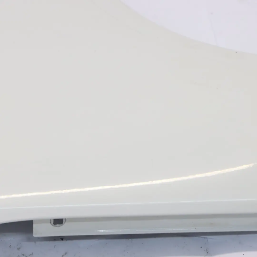 BMW X1 E84 Błotnik Lewy Przedni Alpinweiss 3 Biały - 300 - SKU 7332423-AW1 - Numer Części 7332423