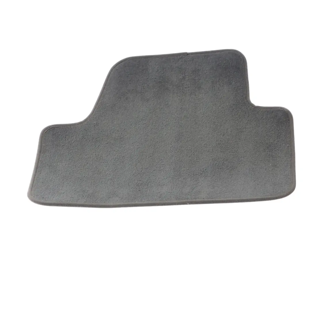 Floor Mats Set Interior Front Rear Floor Mat Cover Velours to BMW F33 with Part number 7335887 BMW F33 Floor Mats Set Interior Front Rear Floor Mat Cover Velours - SKU RHD-7335887 - Part number 7335887