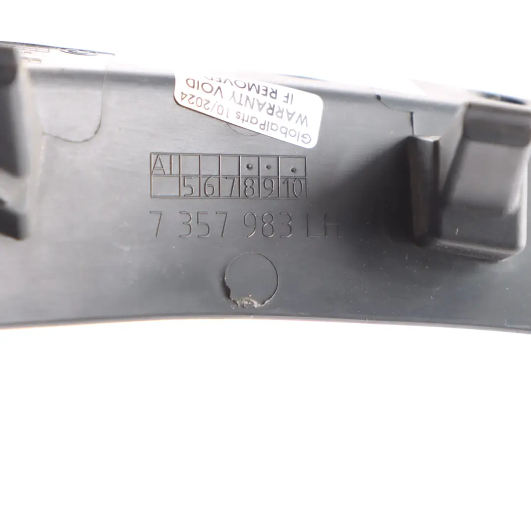 Finitura fanale posteriore sinistro Nero per BMW X4 F26 con numero di parte 7357983 BMW X4 F26 Finitura fanale posteriore sinistro Nero - SKU 7357983 - Numero di parte 7357983