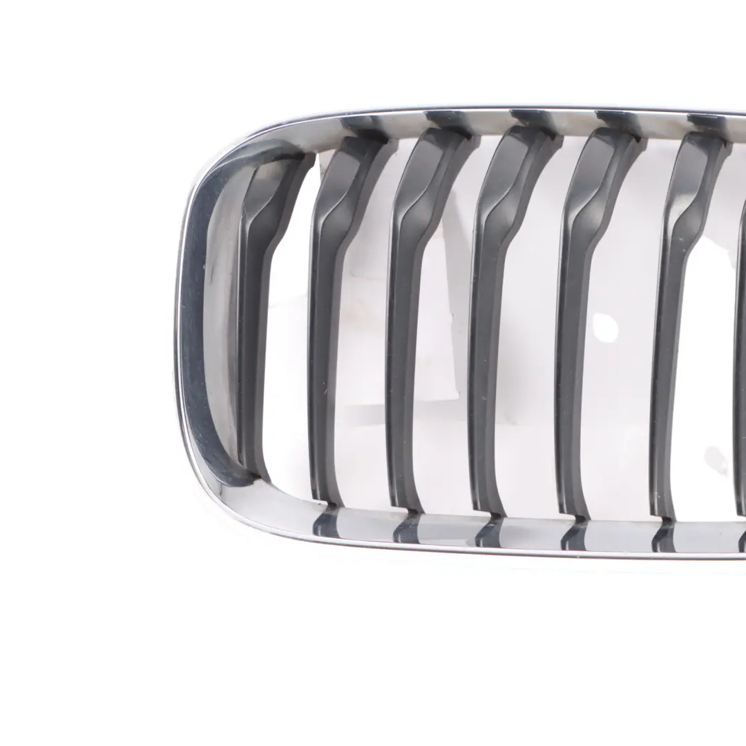 Osłona Chłodnicy Grill Zderzaka Chrom Lewy do BMW F20 F21 LCI M Sport o numerze 7371685 BMW F20 F21 LCI M Sport Osłona Chłodnicy Grill Zderzaka Chrom Lewy - SKU 7371685-1 - Numer Części 7371685