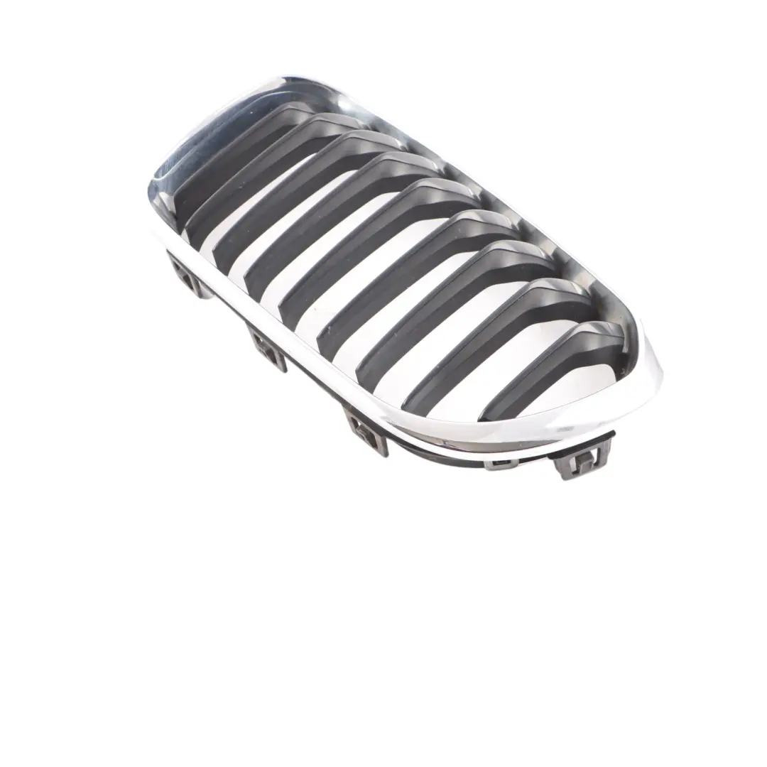 Griglia Anteriore Copertura Rene Cromo Sinistra per BMW F20 F21 LCI M Sport con numero di parte 7371685 BMW F20 F21 LCI M Sport Griglia Anteriore Copertura Rene Cromo Sinistra - SKU 7371685-1 - Numero di parte 7371685