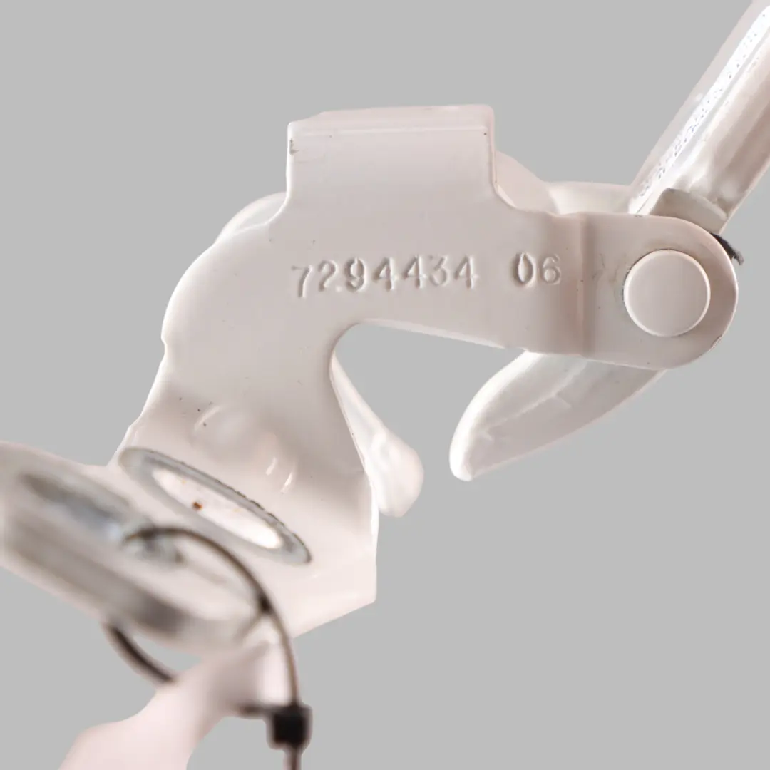 Boot Trunk Hinge Top Rear Right O/S Alpinweiss 300 to BMW X5 F15 Tailgate with Part number 7378128 BMW X5 F15 Tailgate Boot Trunk Hinge Top Rear Right O/S Alpinweiss 300 - SKU 7378128-AW - Part number 7378128