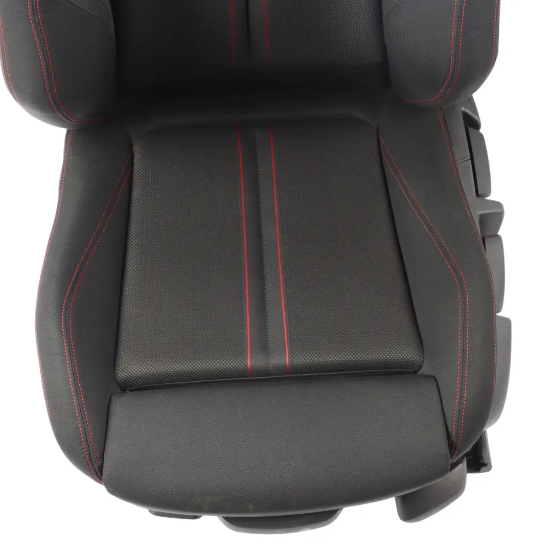 Siège avant M Sport gauche Tissu Tissu Anthrazit Red pour BMW F21 LCI à propos du numéro de pièce 7392455 BMW F21 LCI Siège avant M Sport gauche Tissu Tissu Anthrazit Red - SKU 7392455-1 - Numéro de pièce 7392455