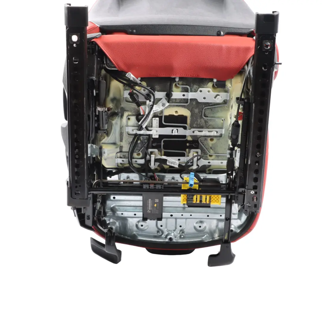 Front Seat Left N/S Sport Heated Leather Dakota Korall Rot Accent Black to BMW F32 with Part number 7392471 BMW F32 Front Seat Left N/S Sport Heated Leather Dakota Korall Rot Accent Black - SKU 7392471-3 - Part number 7392471