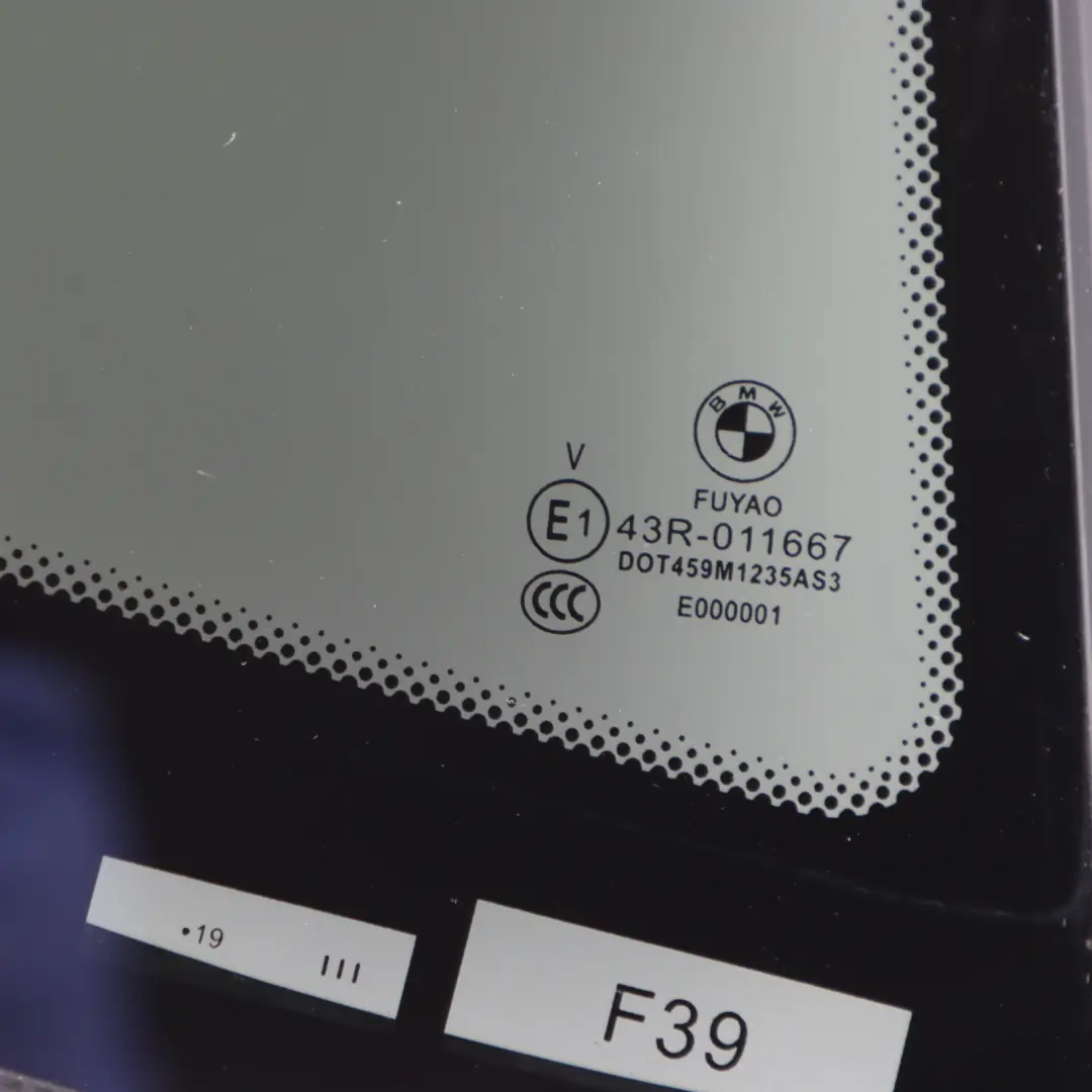 Szyba Boczna Karoseryjna Tył Prawo AS3 do BMW X2 F39 o numerze 7420542 BMW X2 F39 Szyba Boczna Karoseryjna Tył Prawo AS3 - SKU 7420542 - Numer Części 7420542