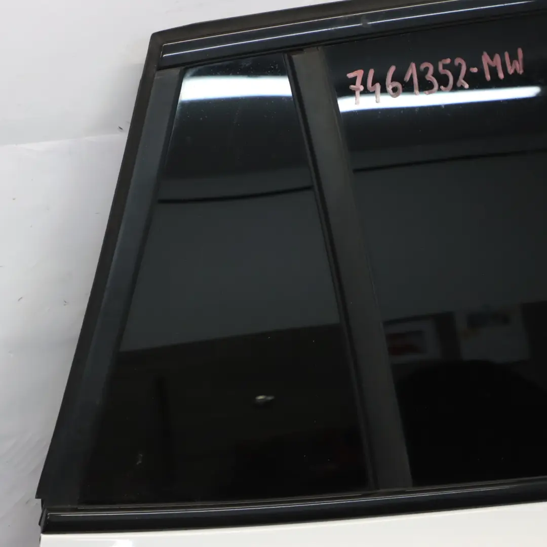 BMW X1 F48 Puerta Trasera Derecha Mineralweiss Metallic - A96 - SKU 7461352-MW - Número de pieza 7461352