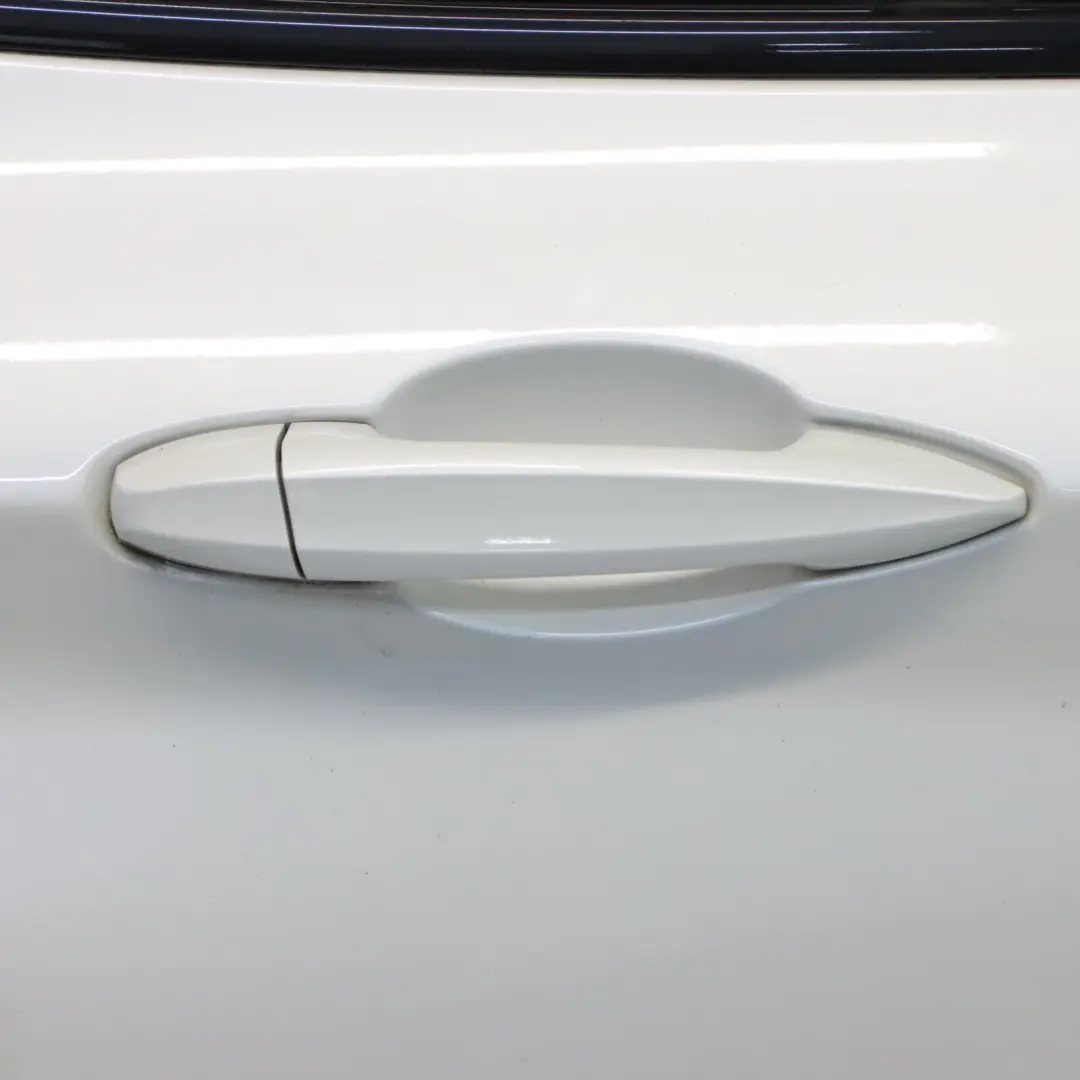 BMW X1 F48 Porte Arrière Droite Mineralweiss White Metallic - A96 - SKU 7461352-MW - Numéro de pièce 7461352