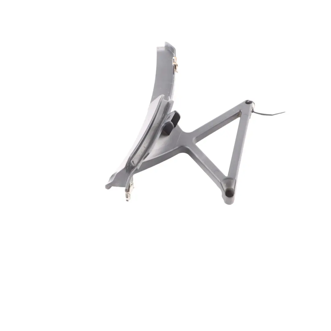 BMW F32 F33 F36 LCI Air Duct Brake Vent Bracket Panel Front Right O/S - SKU 7465289 - Part number 7465289