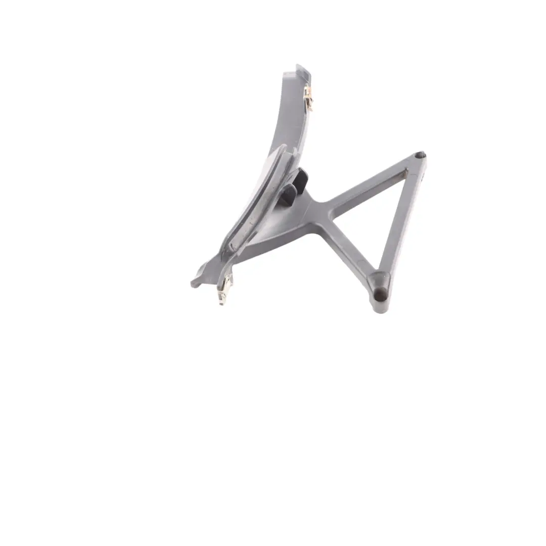 Duct Brake Vent Bracket Panel Front Right O/S to BMW F32 F33 F36 LCI Air with Part number 7465289 BMW F32 F33 F36 LCI Air Duct Brake Vent Bracket Panel Front Right O/S - SKU 7465289 - Part number 7465289