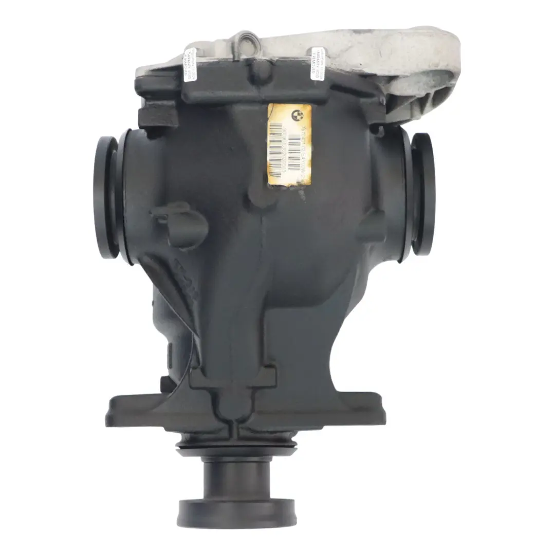 M57N2 Differenziale posteriore 2,47 Rapporto 7570401 GARANZIA per BMW E60 LCI 525d con numero di parte 7570402 BMW E60 LCI 525d M57N2 Differenziale posteriore 2,47 Rapporto 7570401 GARANZIA - SKU 7570402 - Numero di parte 7570402