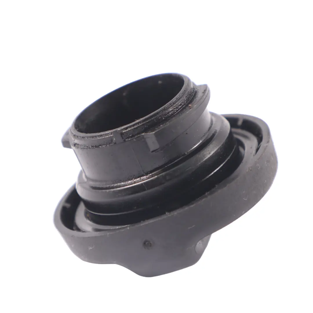 Bouchon de remplissage d'huile pour Mini R55 R56 R57 à propos du numéro de pièce 7572848 Mini R55 R56 R57 Bouchon de remplissage d'huile - SKU 7572848 - Numéro de pièce 7572848