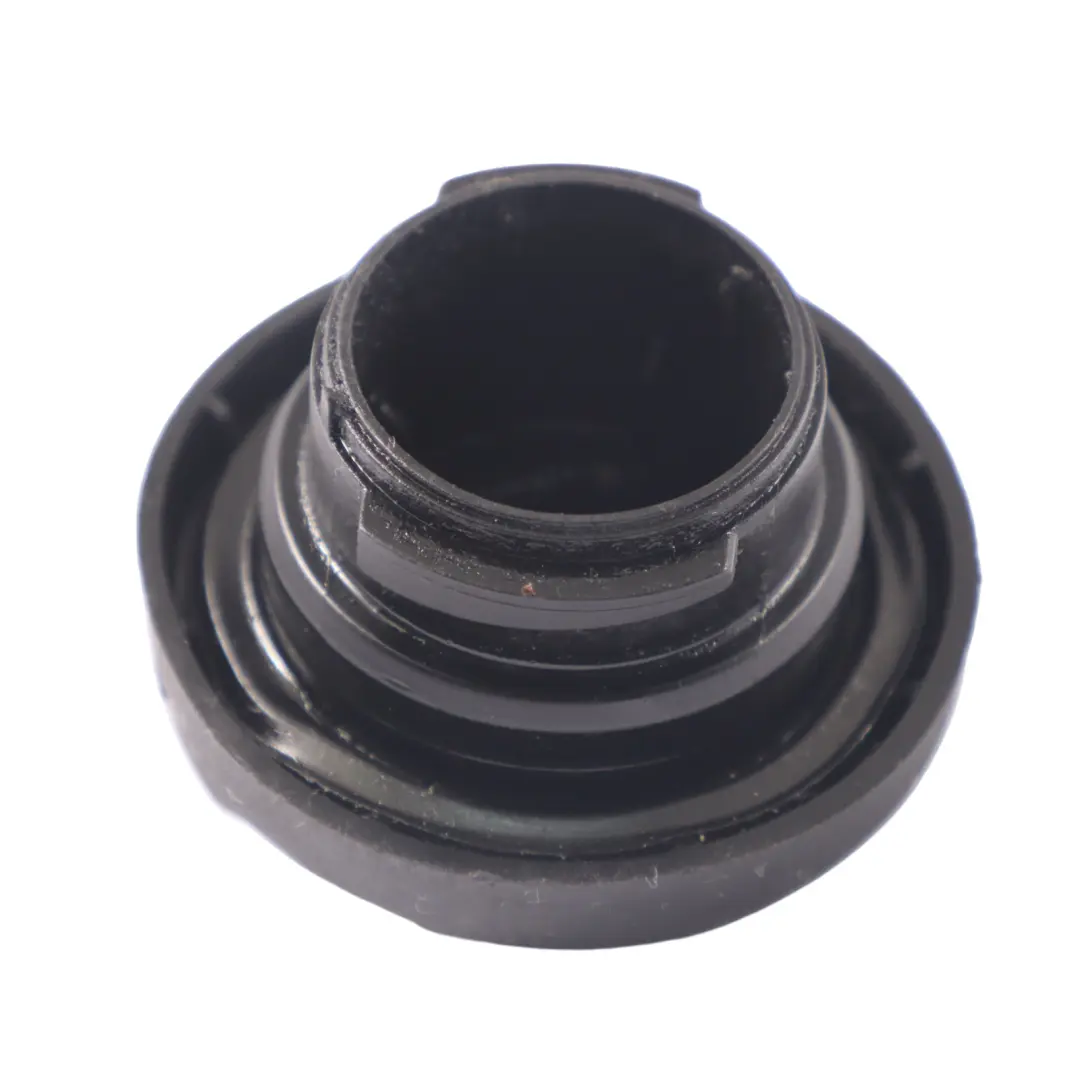 Oil Filler Cap to Mini R55 R56 R57 Petrol with Part number 7572848 Mini R55 R56 R57 Petrol Oil Filler Cap - SKU 7572848 - Part number 7572848
