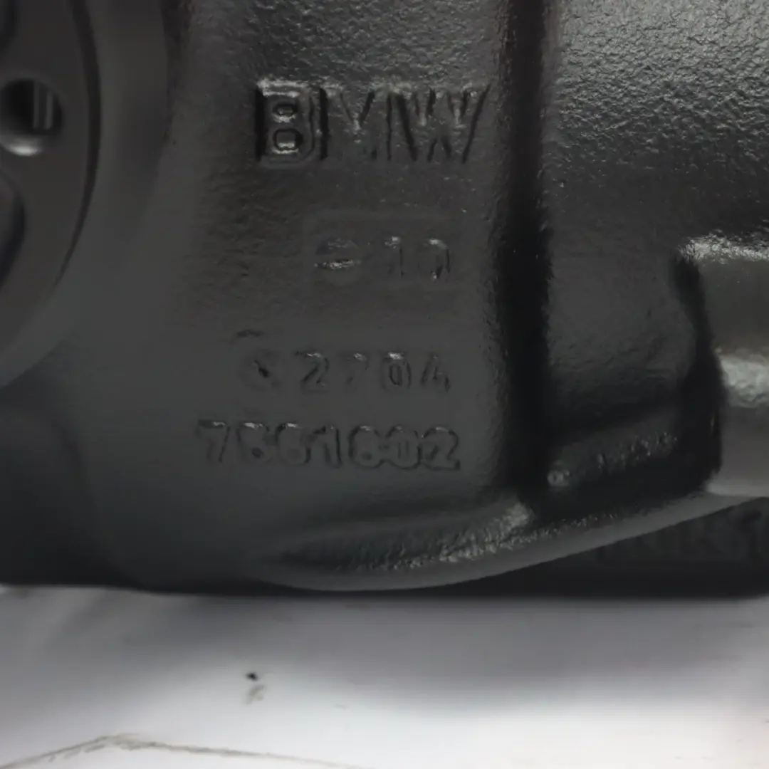 Diferencial trasero 3,64 Ratio GARANTIA para BMW Z4 E89 23i 30i con número de pieza 7576666 BMW Z4 E89 23i 30i Diferencial trasero 3,64 Ratio GARANTIA - SKU 7576666 - Número de pieza 7576666