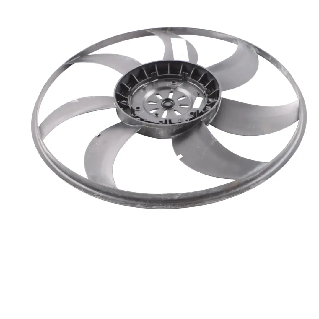  Ventilador del radiador BMW X3 F25 X4 F26 Enfriador del motor - SKU 7601176-3 - Número de pieza 7601176