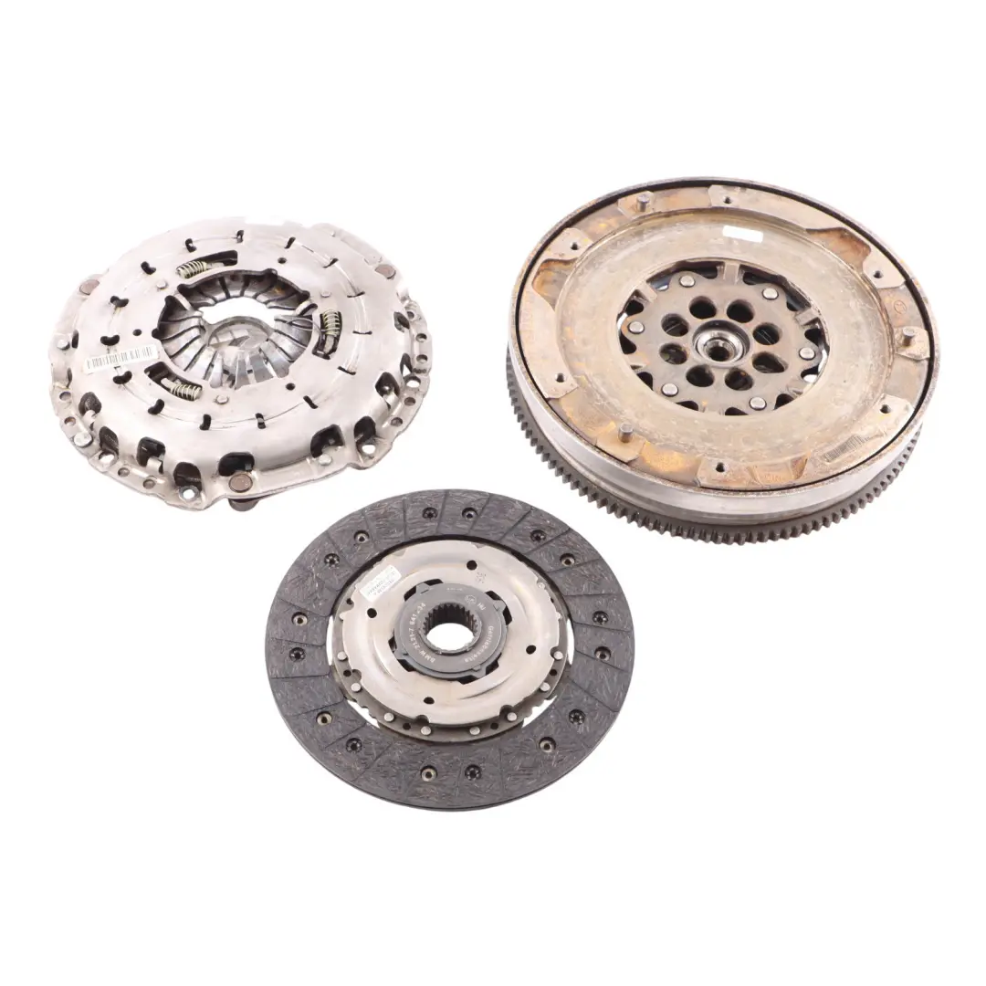 N47NS1 Dual Twin Mass Flywheel Clutch Kit to BMW F10 F11 F20 F21 F22 F30 F34 Diesel with Part number 7647334 BMW F10 F11 F20 F21 F22 F30 F34 Diesel N47NS1 Dual Twin Mass Flywheel Clutch Kit - SKU 7647334 - Part number 7647334