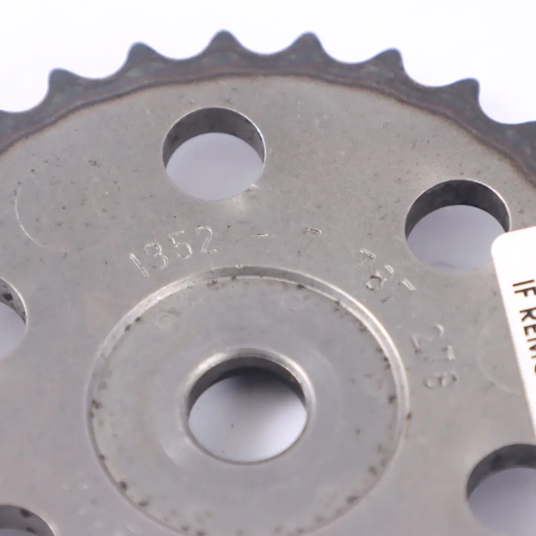 Inlet Camshaft Sprocket to BMW E60 Diesel Engine Gear Wheel with Part number 7787278 BMW E60 Diesel Engine Gear Wheel Inlet Camshaft Sprocket - SKU 7787278 - Part number 7787278