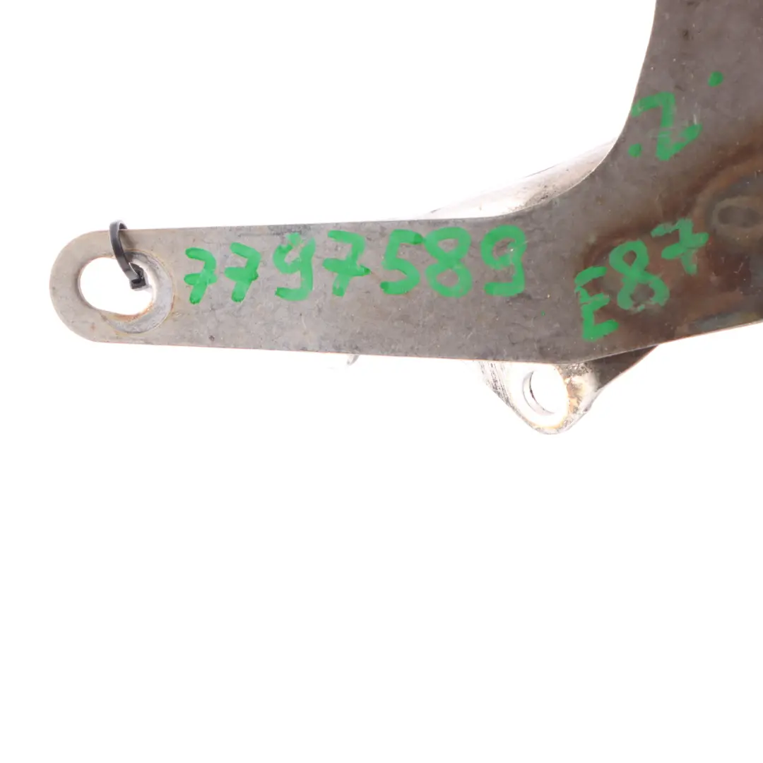 BMW E81 E82 E88 N47 Support Fixation Catalyseur Près Support Moteur 779758 - SKU 7797589 - Numéro de pièce 7797589