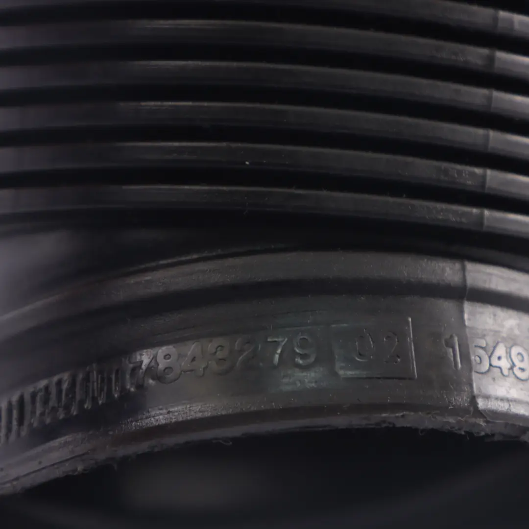 S63N Wąż Dolotowy Powietrza Silnika do BMW F10 o numerze 7843279 BMW F10 S63N Wąż Dolotowy Powietrza Silnika - SKU 7843279 - Numer Części 7843279