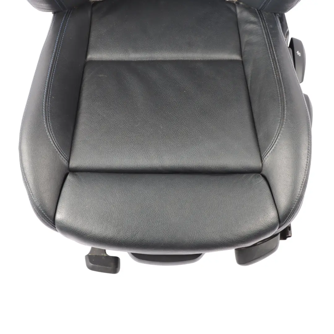 Sedile anteriore BMW E90 E91 LCI Sinistro M Sport Pelle Nera Dakota Blu Lombare per con numero di parte 7843515 Sedile anteriore BMW E90 E91 LCI Sinistro M Sport Pelle Nera Dakota Blu Lombare - SKU 7843515-3 - Numero di parte 7843515